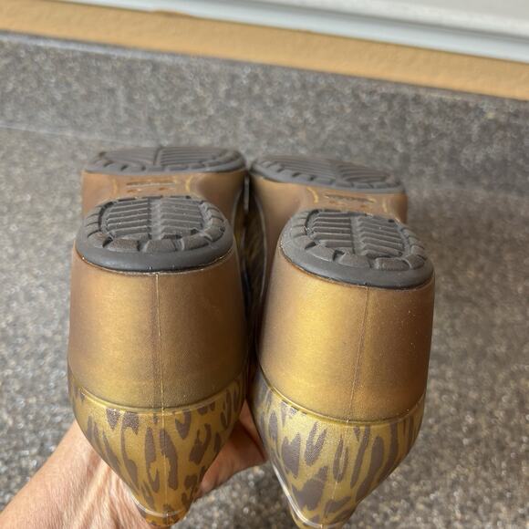 Crocs Comfort Wedge Heels Womens Sz 9 Brown Cheetah Pattern Classic Slip On Pump - Picture 8 of 10